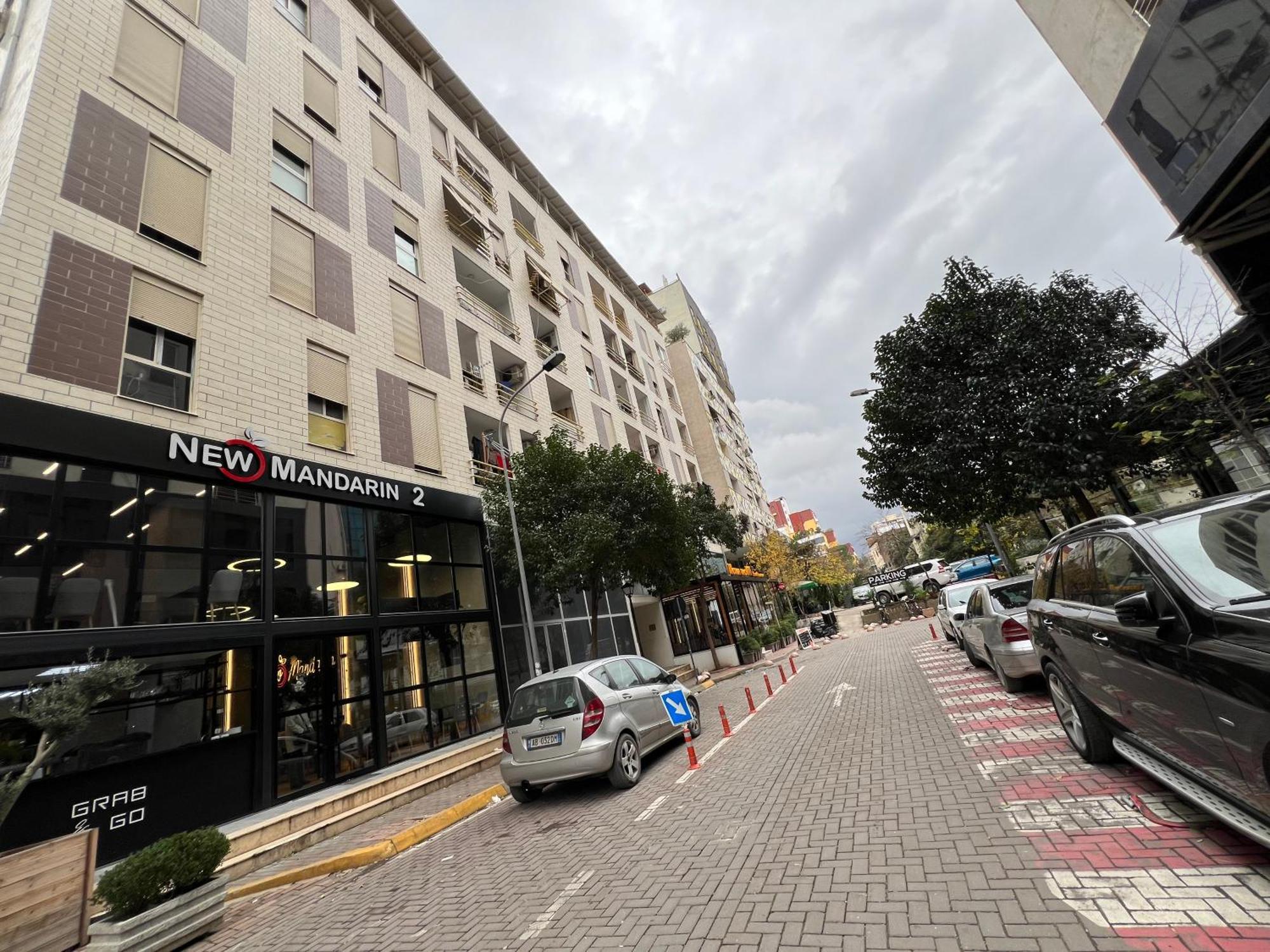 Old Train Station Tirana Apartment Exterior photo